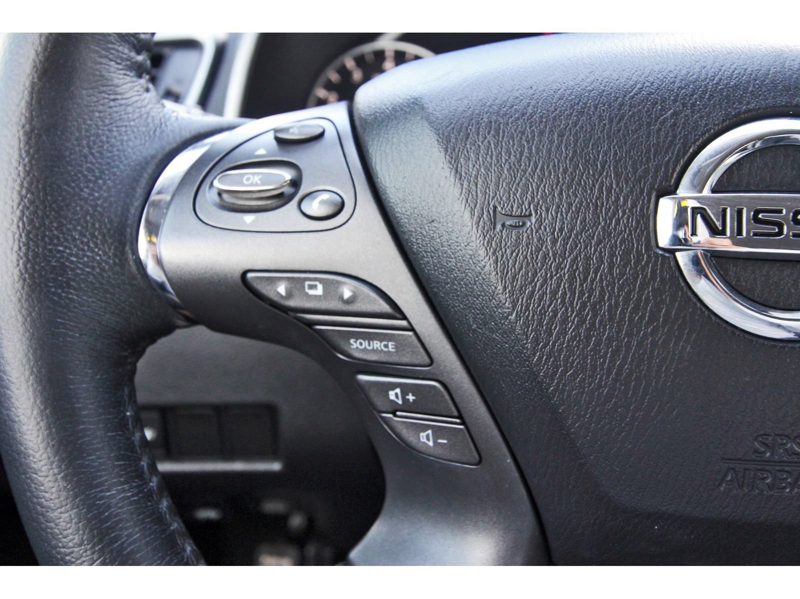 Used 2019 Nissan Murano SL FWD image 18