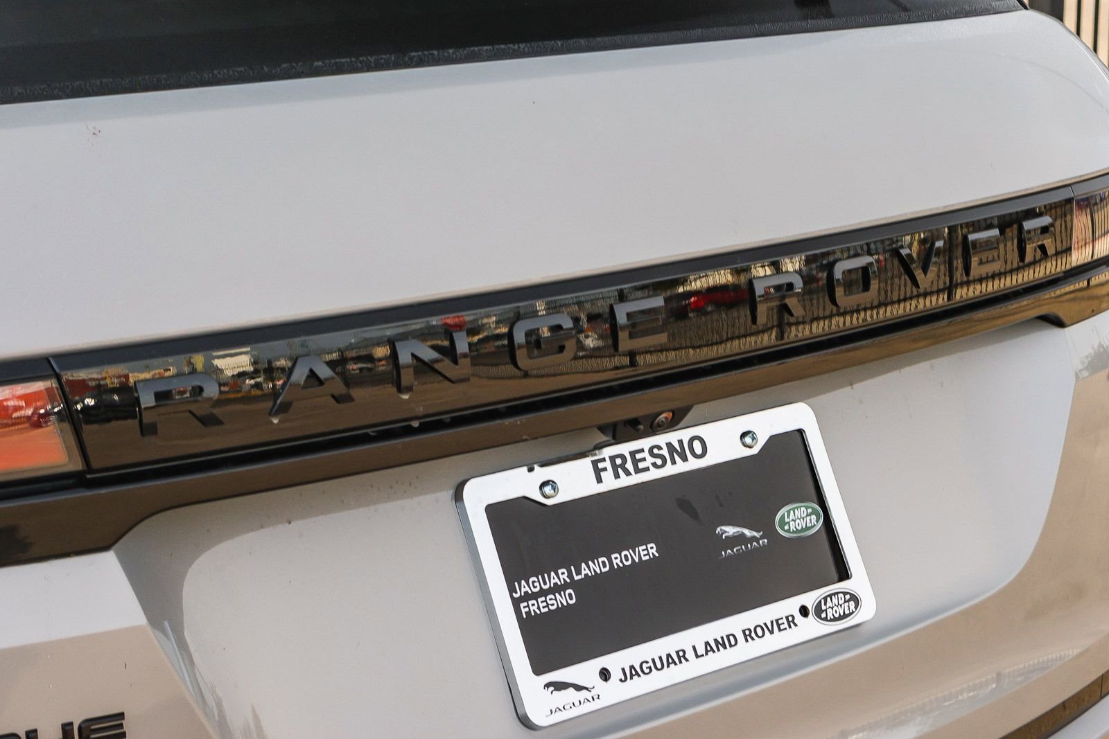 New 2026 Land Rover Range Rover Evoque Dynamic SE image 12