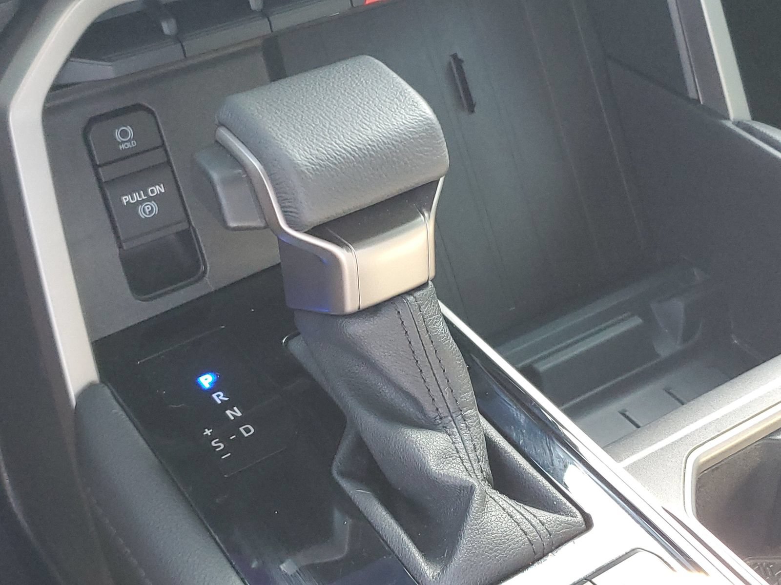 Certified 2025 Toyota Tundra Limited AWD/4WD image 31