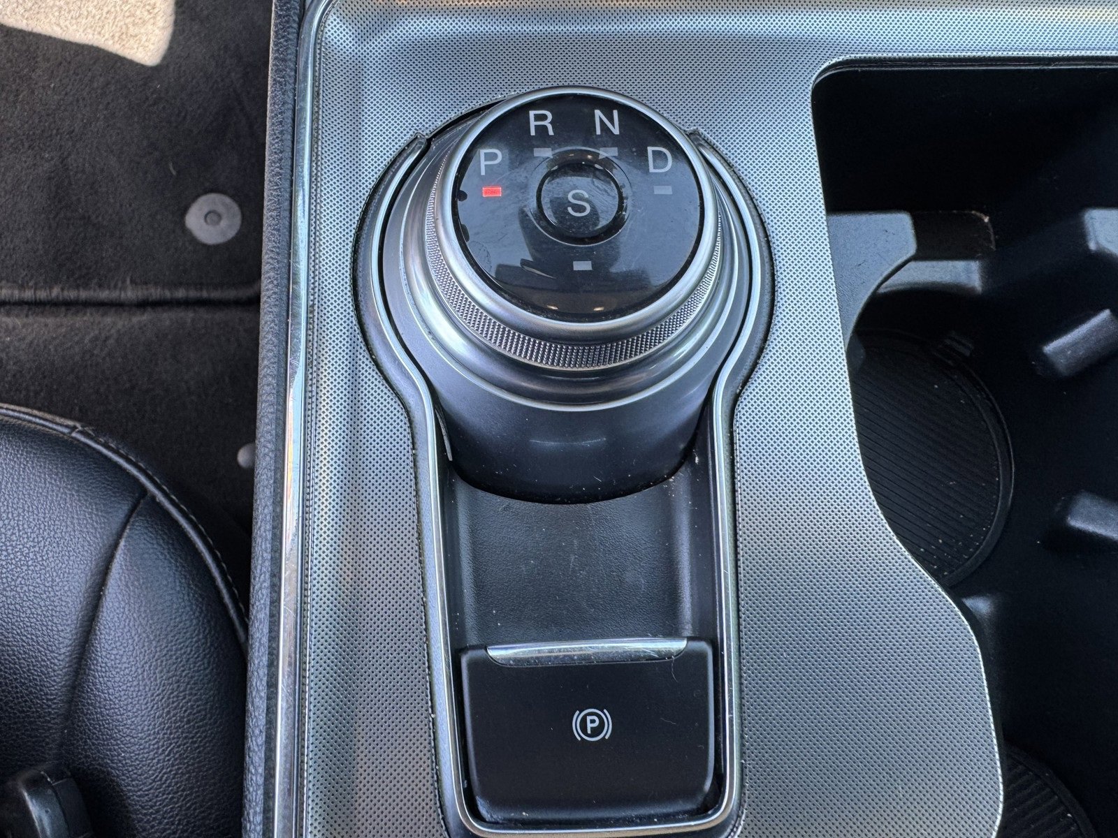 Used 2022 Ford Edge SEL image 20