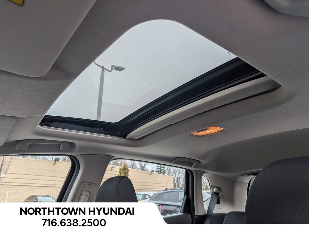 Used 2020 Honda Fit EX image 9