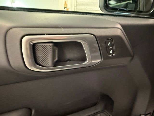 New 2026 Ford Bronco Badlands image 14