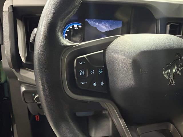Used 2023 Ford Bronco Everglades AWD/4WD image 16