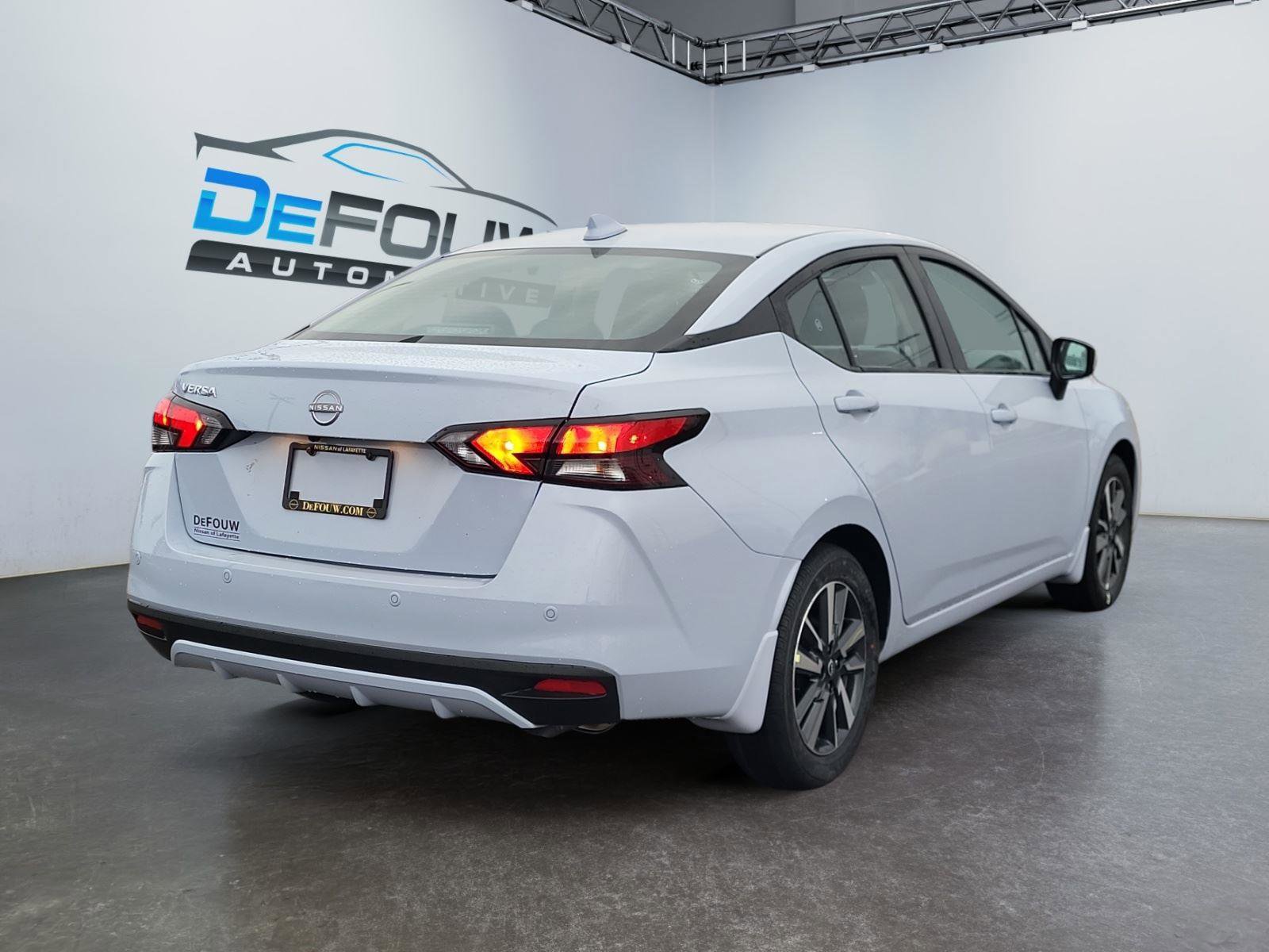 New 2025 Nissan Versa SV w/ Trunk Package image 3