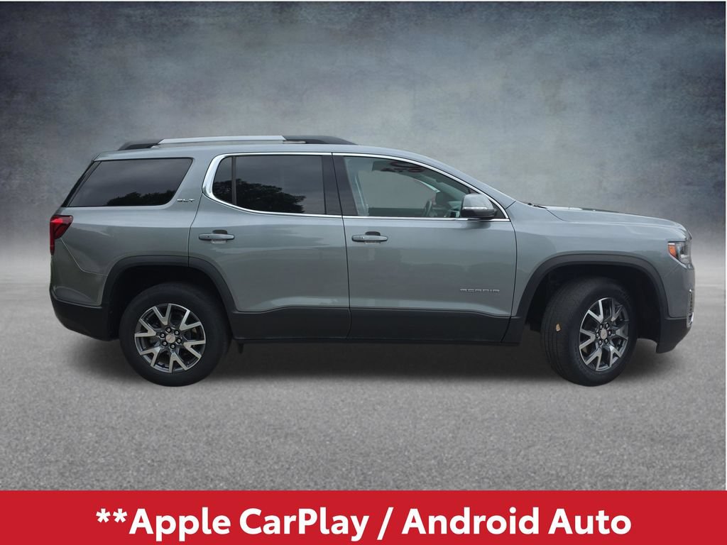 Used 2023 GMC Acadia SLT w/ Preferred Package FWD image 3