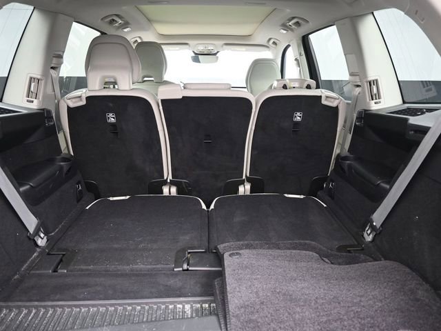 Used 2023 Volvo XC90 B6 Plus w/ Protection Package Premier image 10