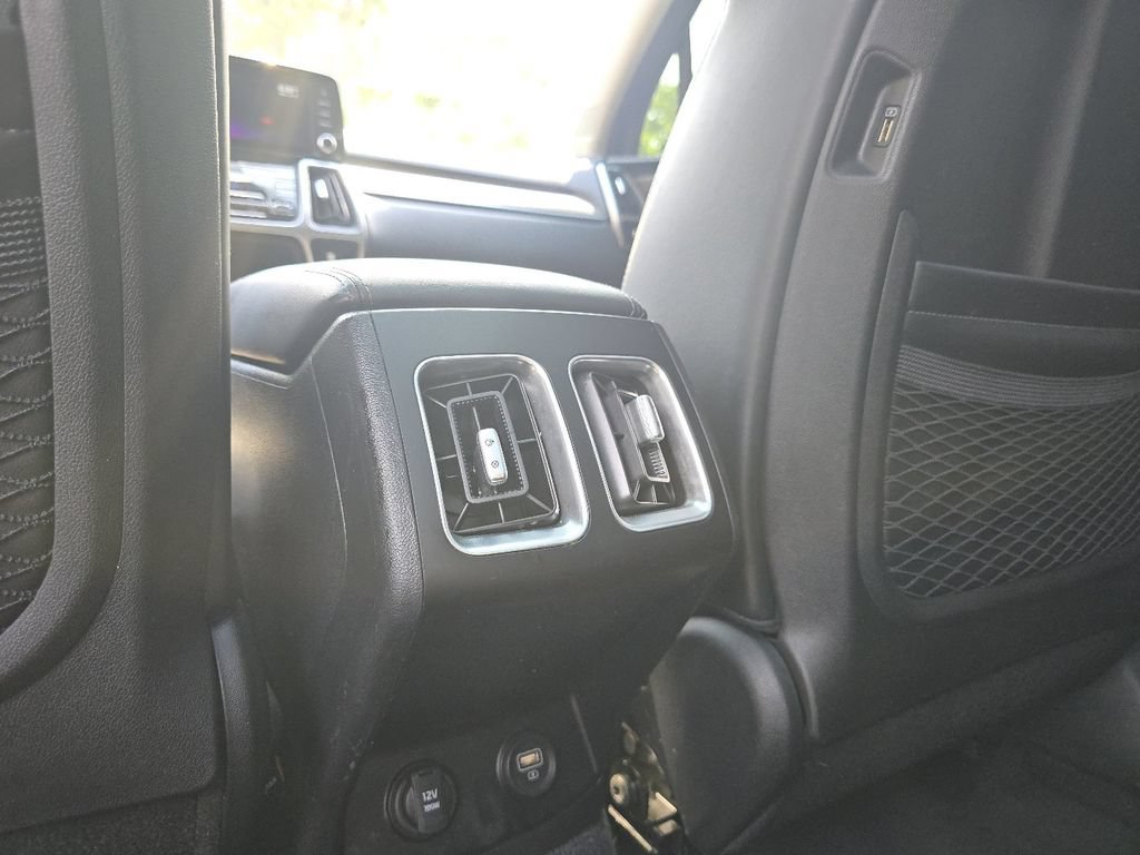 Used 2022 Kia Sorento S w/ Panoramic Sunroof Package AWD/4WD image 26