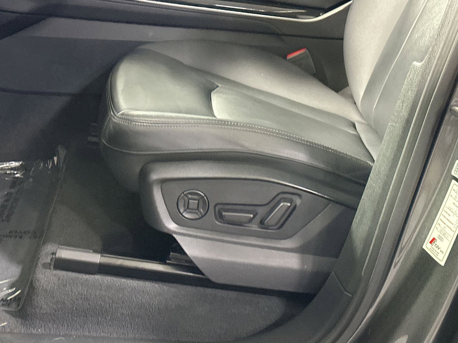 Used 2023 Audi Q7 3.0T Premium Plus image 14