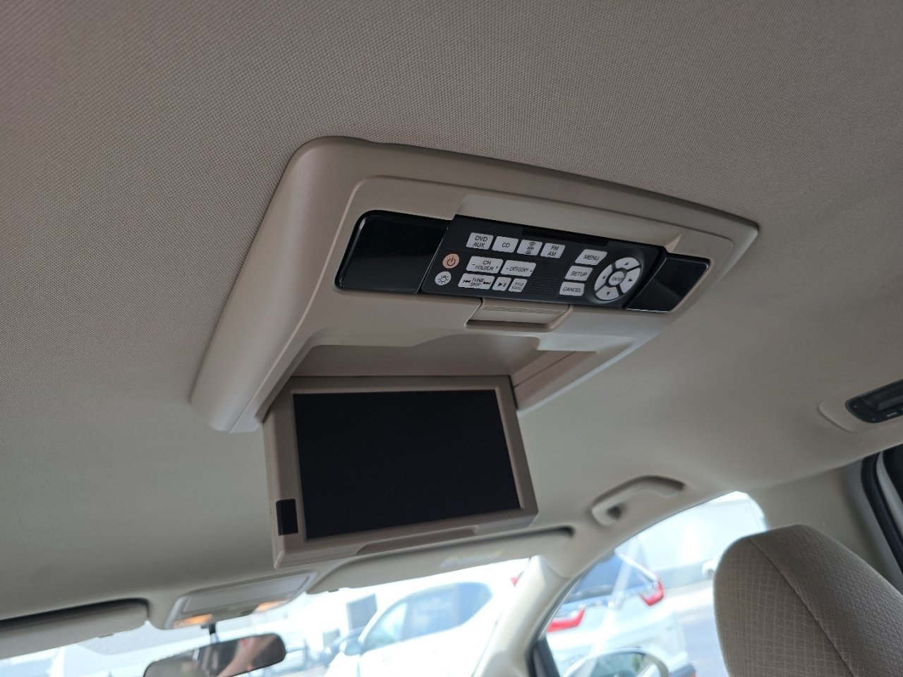 Used 2016 Honda Odyssey SE image 18