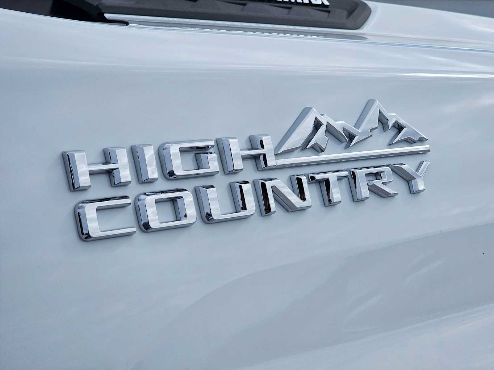 New 2026 Chevrolet Silverado 2500 High Country w/ Technology Package AWD/4WD image 14