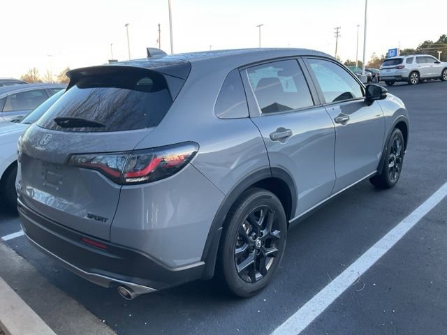 Used 2024 Honda HR-V Sport image 6