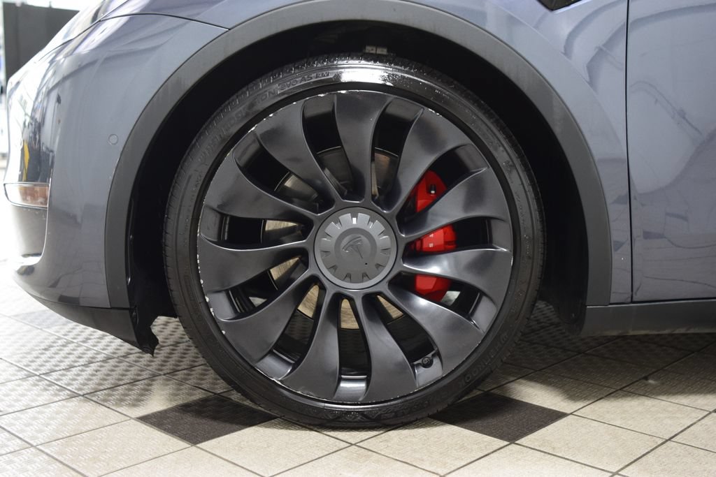 Used 2022 Tesla Model Y Performance AWD/4WD image 29