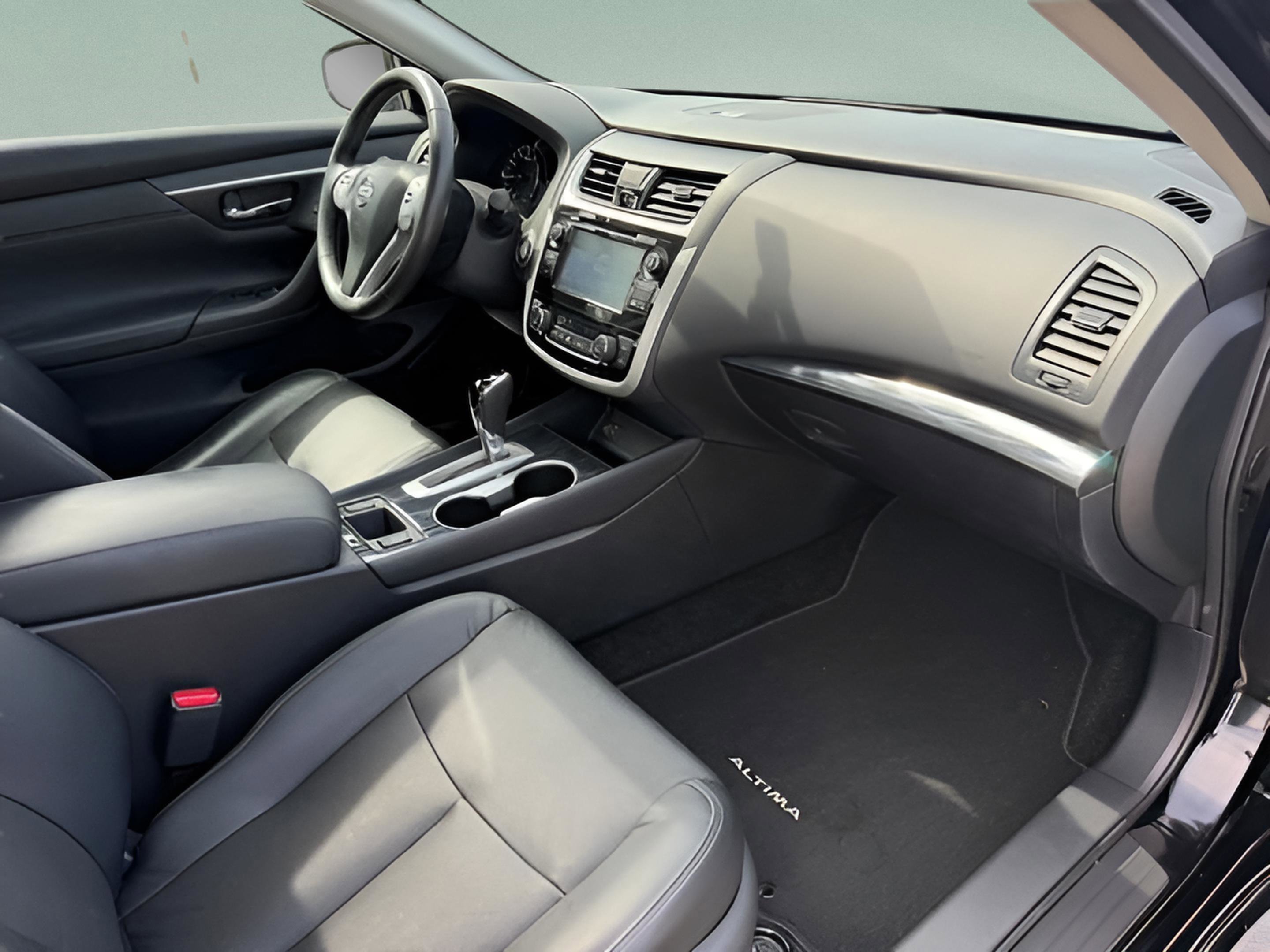 Used 2018 Nissan Altima 2.5 SL w/ 2.5 SL Technology Package FWD image 28