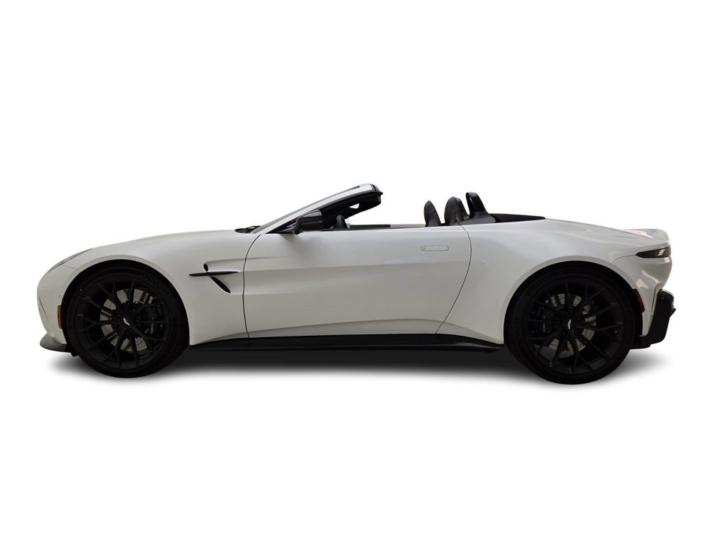 New 2026 Aston Martin V8 Vantage Coupe RWD image 13