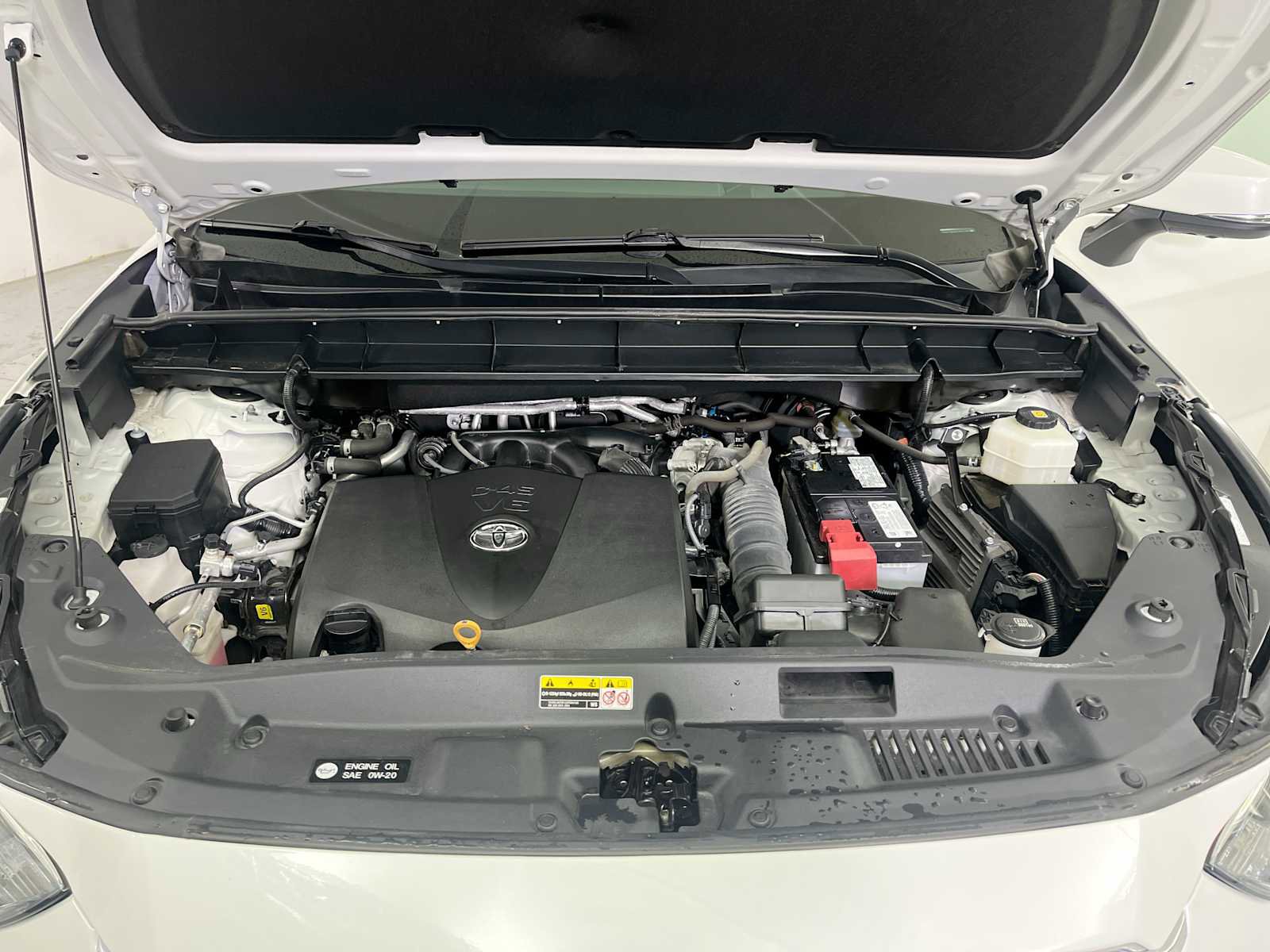 Used 2020 Toyota Highlander Platinum AWD/4WD image 24