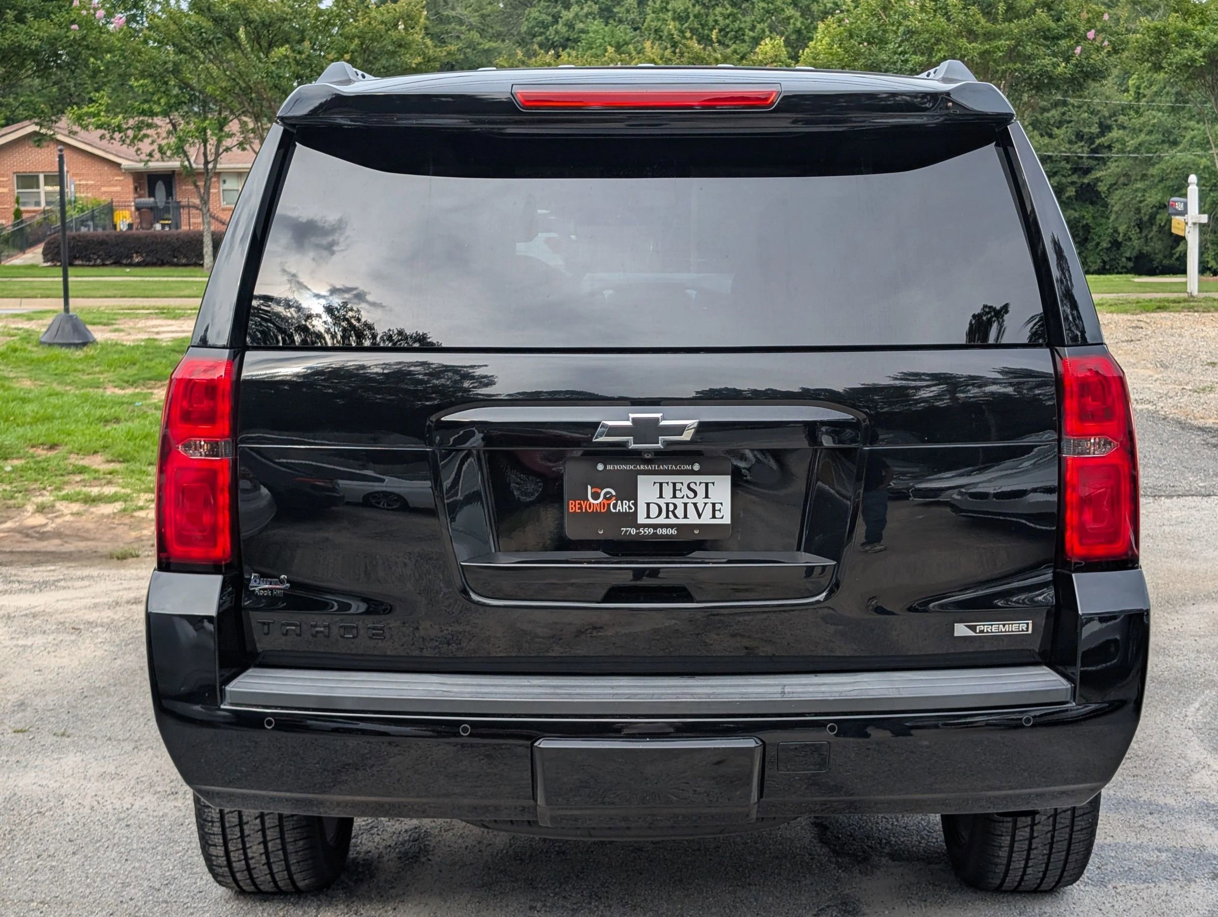 Used 2018 Chevrolet Tahoe Premier RWD image 8