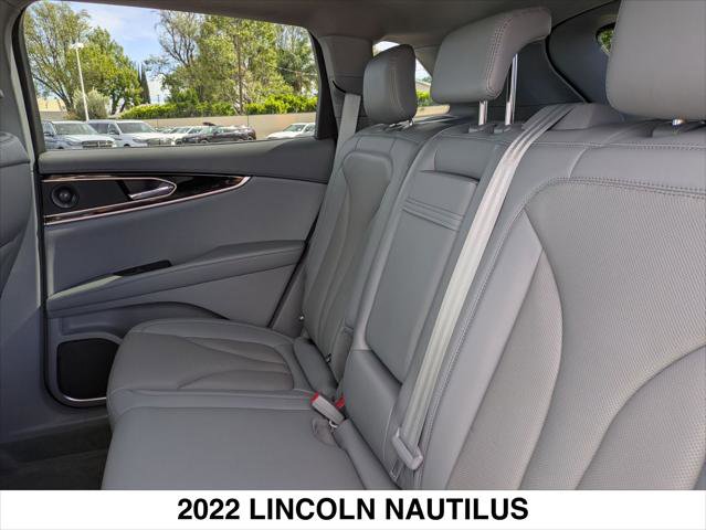 Certified 2022 Lincoln Nautilus Reserve w/ Luxury Package image 23