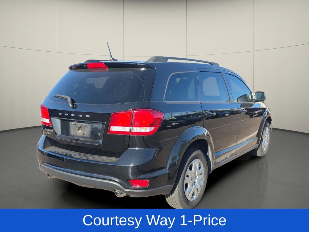 Used 2019 Dodge Journey SE w/ Connectivity Group FWD image 9