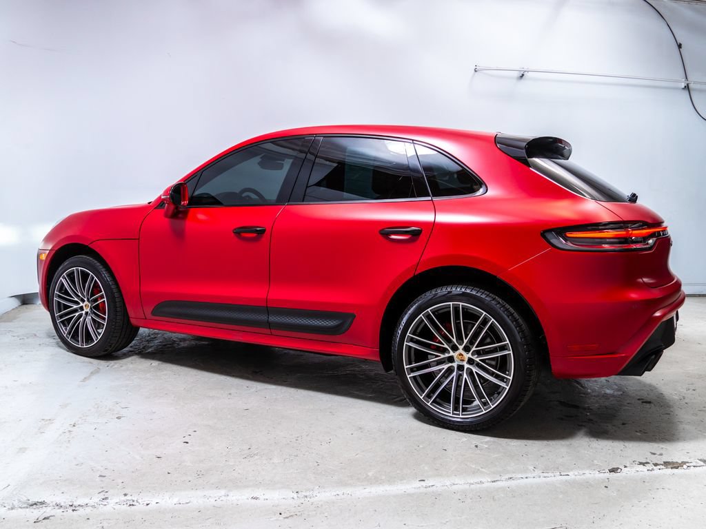 Used 2025 Porsche Macan S AWD/4WD image 2