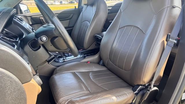 Used 2017 GMC Acadia Limited SLT image 29