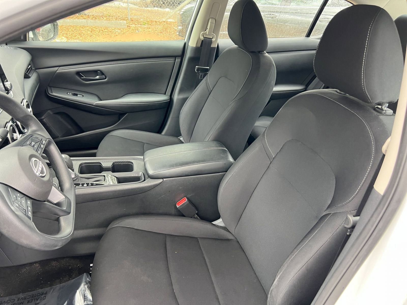 Used 2025 Nissan Sentra S FWD image 32