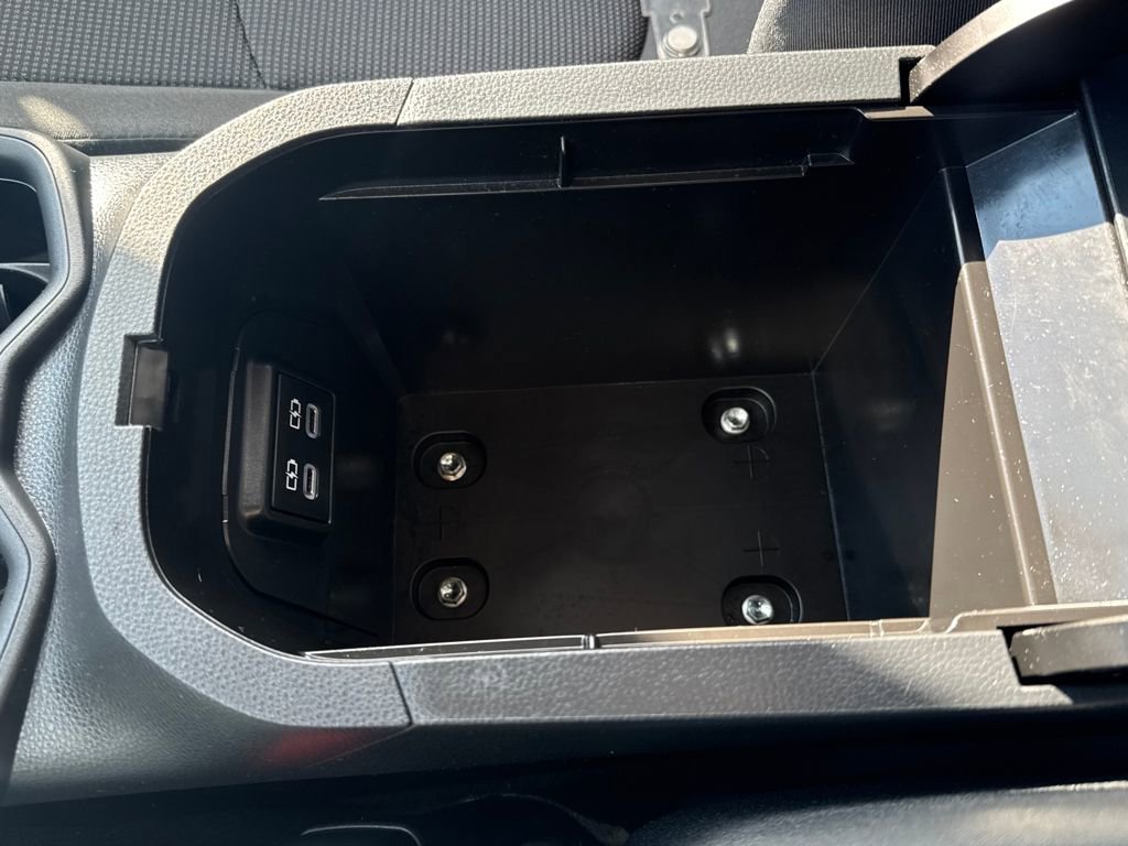 Used 2023 Toyota RAV4 LE image 27