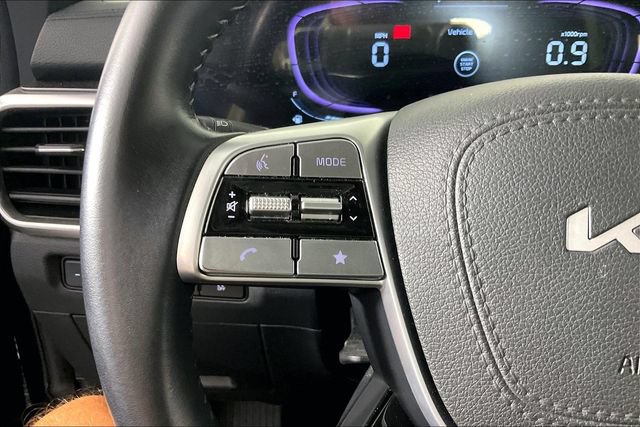 Used 2025 Kia Telluride S FWD image 9