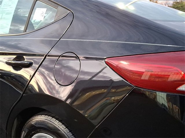 Used 2017 Hyundai Elantra SE w/ Cargo Package image 9