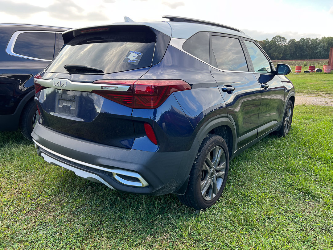Used 2022 Kia Seltos S AWD/4WD image 4
