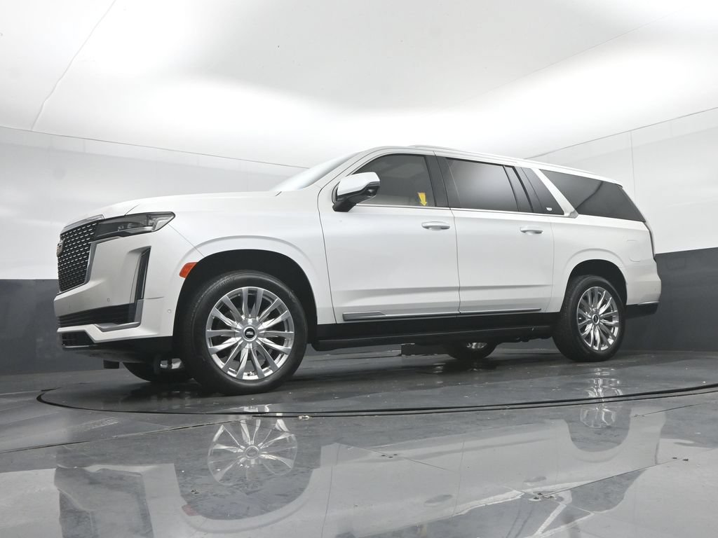 Used 2024 Cadillac Escalade ESV Premium Luxury w/ LPO, Floor Liner Package AWD/4WD image 84