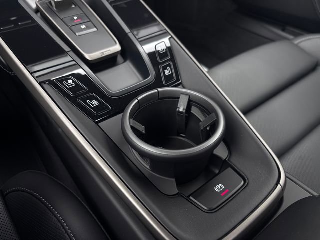 Certified 2025 Porsche 911 Turbo S AWD/4WD image 23