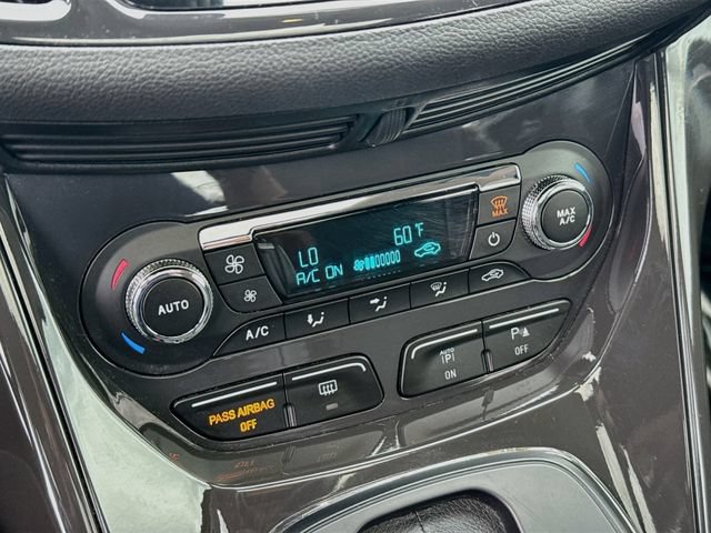 Used 2016 Ford Escape Titanium w/ Equipment Group 301A AWD/4WD image 16