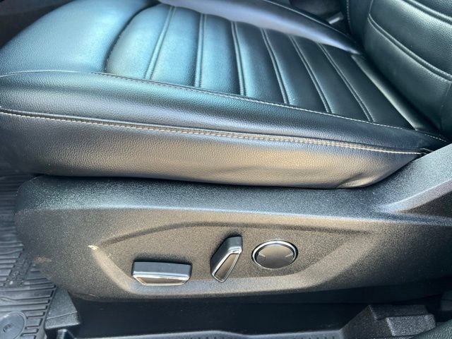 Used 2019 Ford Edge SEL w/ Equipment Group 201A AWD/4WD image 23
