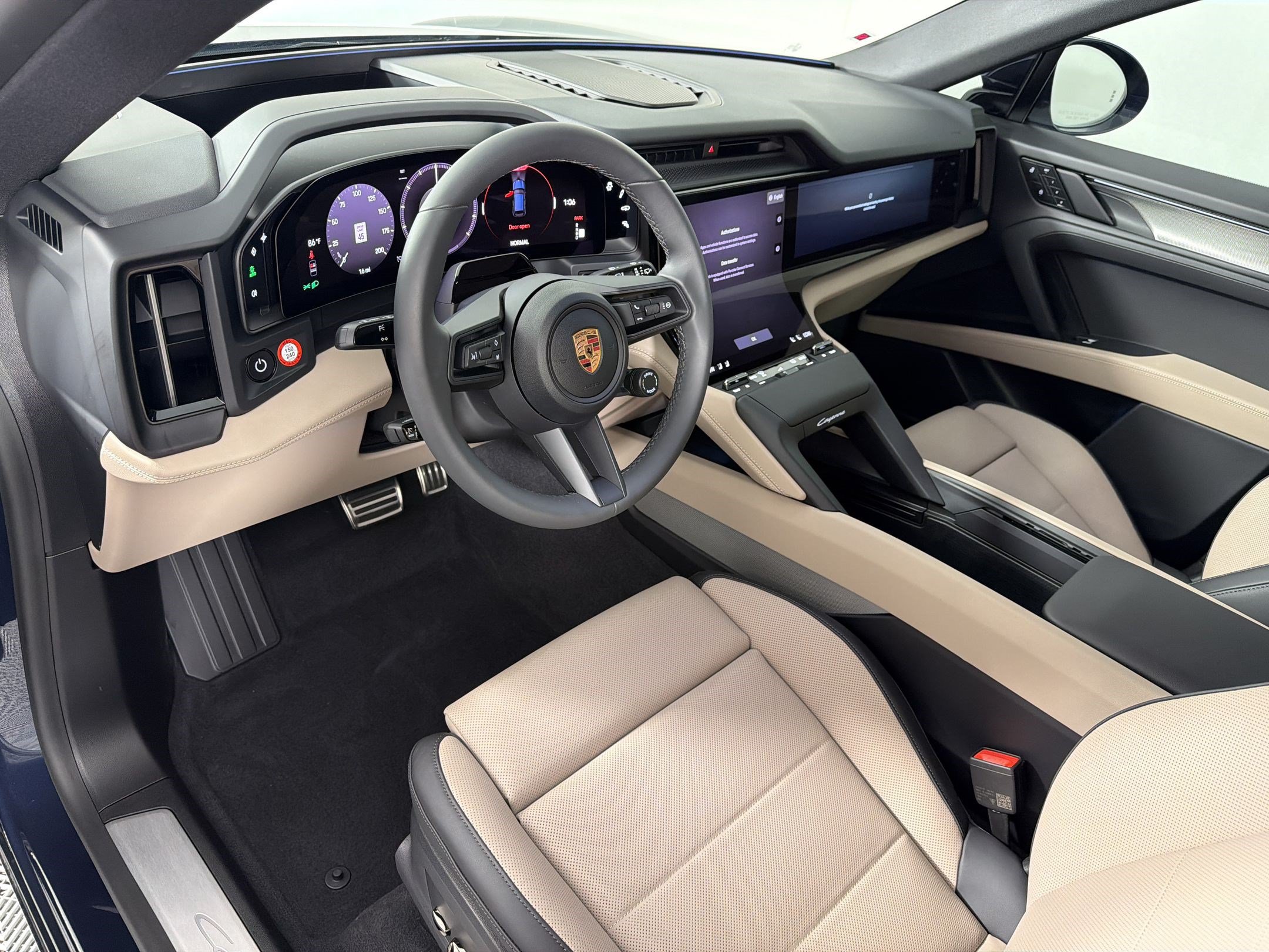 New 2026 Porsche Cayenne Electric AWD/4WD image 4