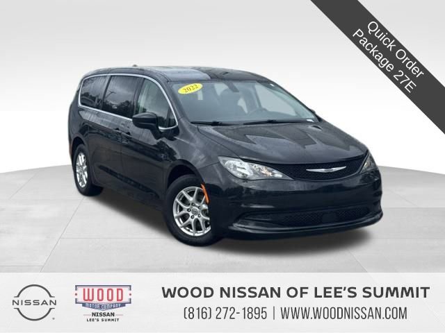 Used 2022 Chrysler Voyager LX