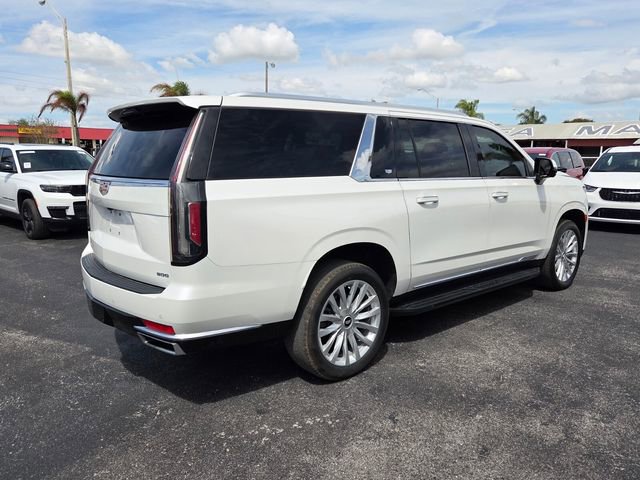 Used 2022 Cadillac Escalade ESV Luxury RWD image 12