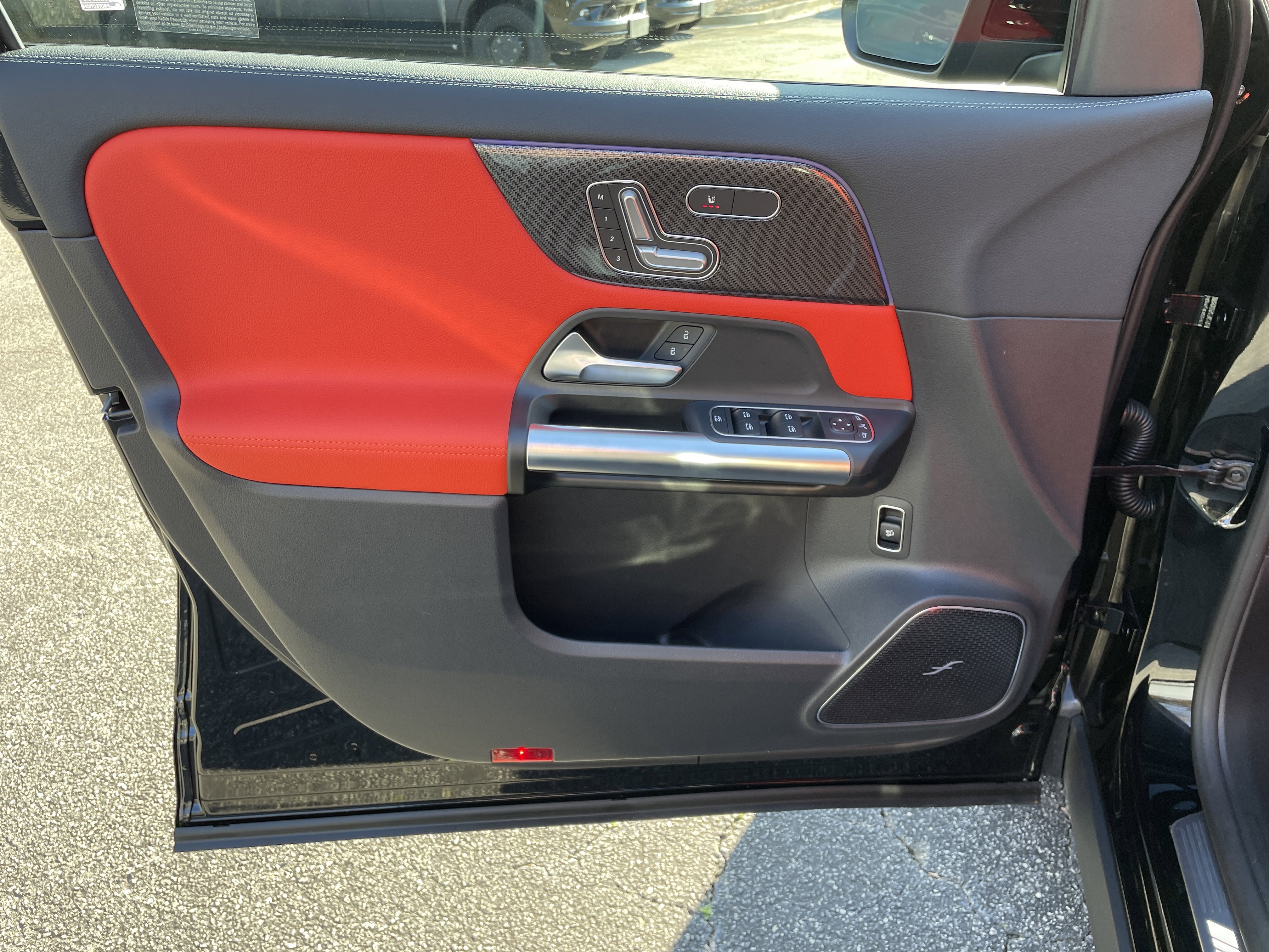 New 2026 Mercedes-Benz GLA 35 AMG 4MATIC image 15