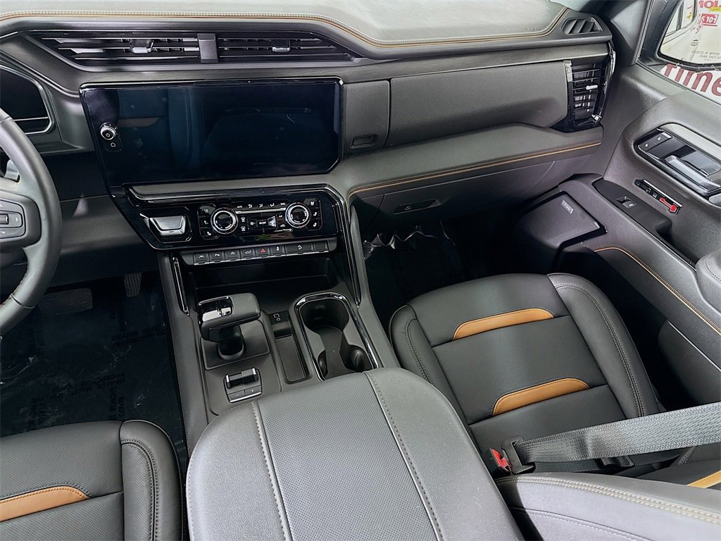Used 2025 GMC Sierra 1500 AT4 w/ Technology Package image 28