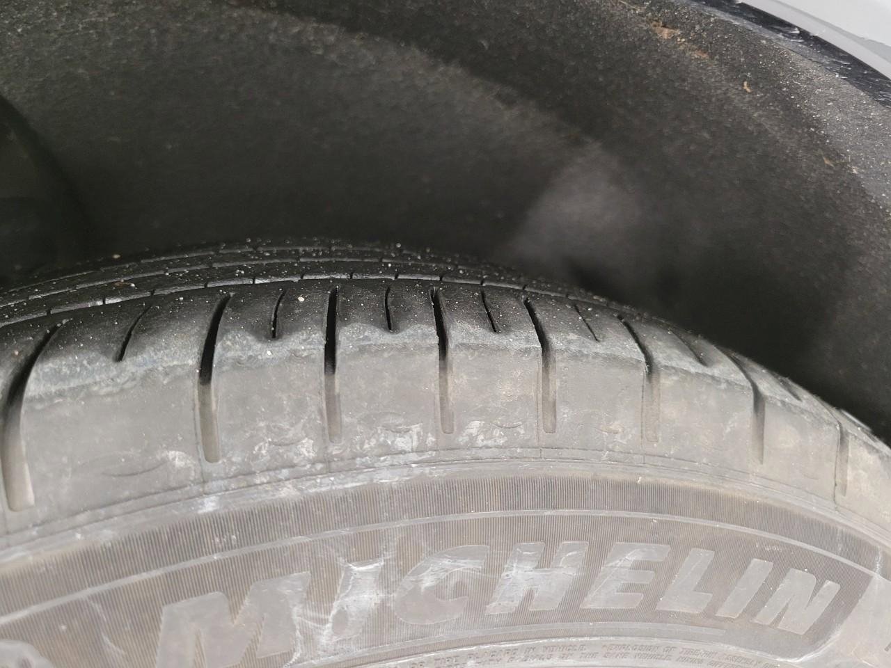 Used 2025 Cadillac XT6 Premium Luxury image 5