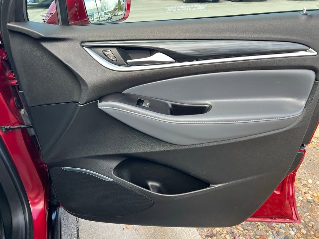 Used 2019 Buick Enclave Essence w/ Experience Buick Package AWD/4WD image 32