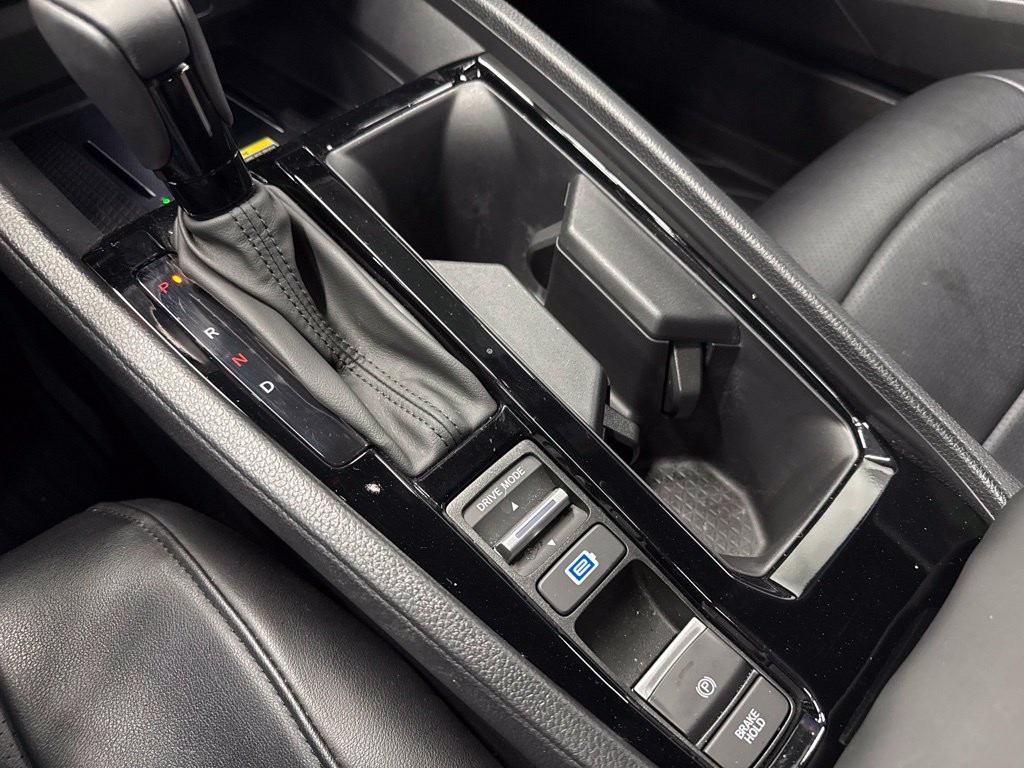 Used 2025 Honda Accord Sport image 19