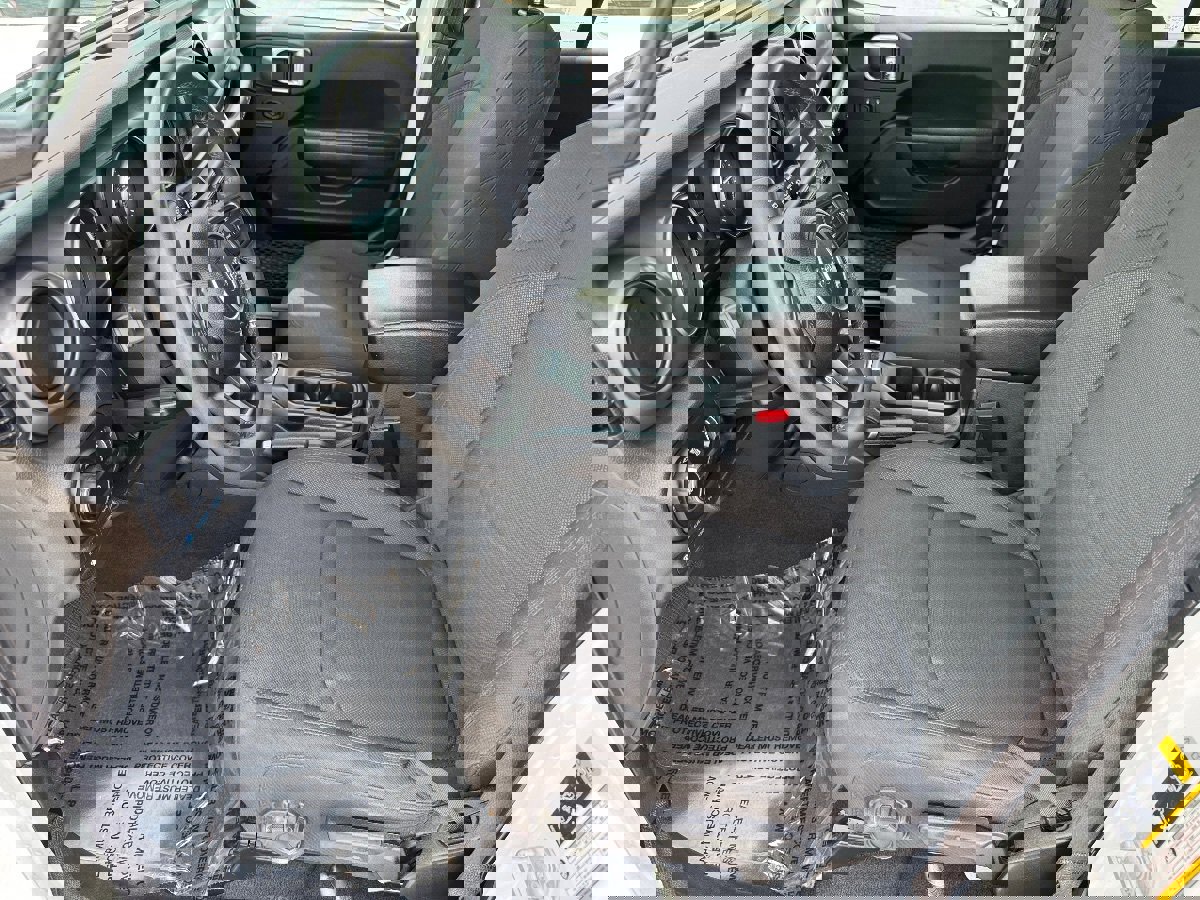 Used 2023 Jeep Wrangler Unlimited image 30