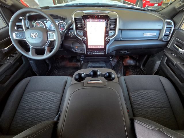 New 2026 RAM 3500 Big Horn AWD/4WD image 9