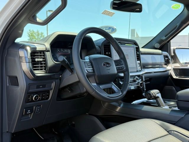 New 2026 Ford F150 Lariat w/ Equipment Group 501A Mid AWD/4WD image 15