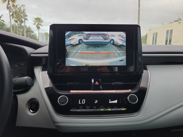 Used 2025 Toyota Corolla SE FWD image 21