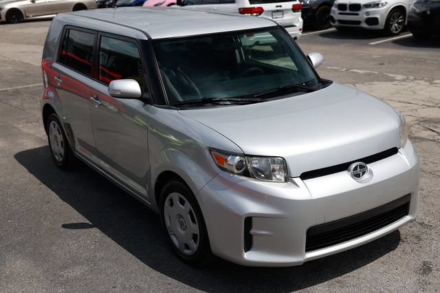 Used 2011 Scion xB FWD image 18