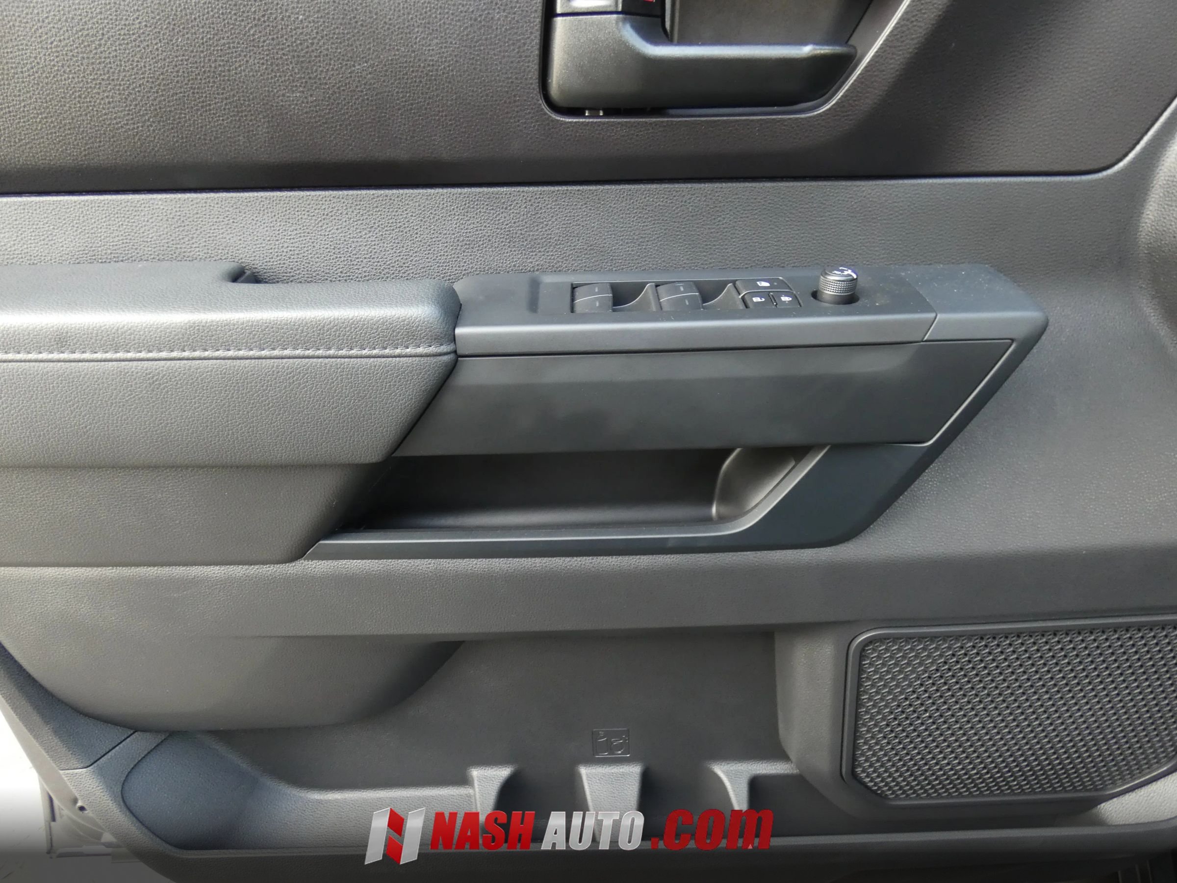 Used 2026 Toyota Tundra SR AWD/4WD image 60
