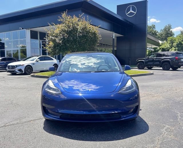 Used 2023 Tesla Model 3 Standard Range RWD image 3