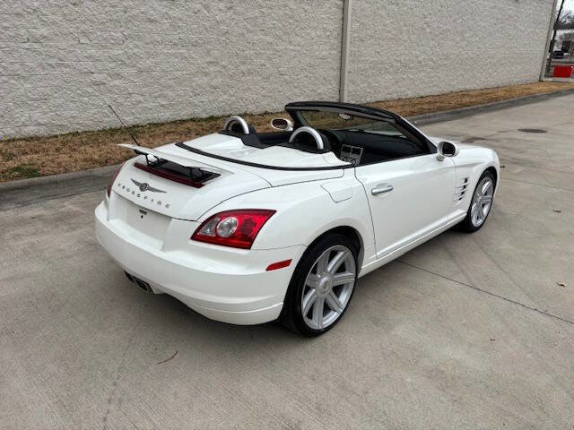 Used 2005 Chrysler Crossfire Limited image 23