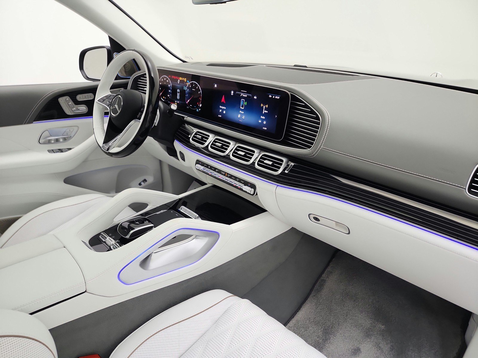 New 2026 Mercedes-Benz Maybach GLS 600 4MATIC image 23